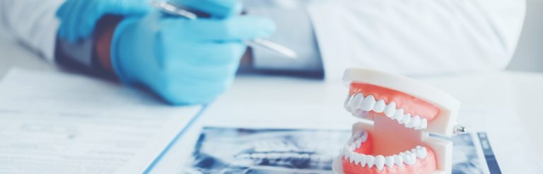 Qué es un protésico dental y cuáles son sus funciones